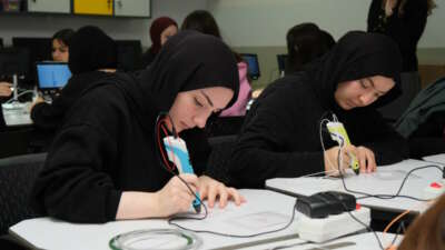 Bursa Büyükşehir Belediyesi’nin kız öğrencilerin