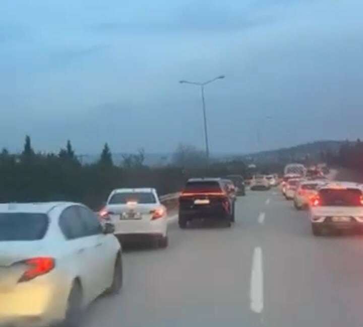Bursa’da örnek bir trafik
