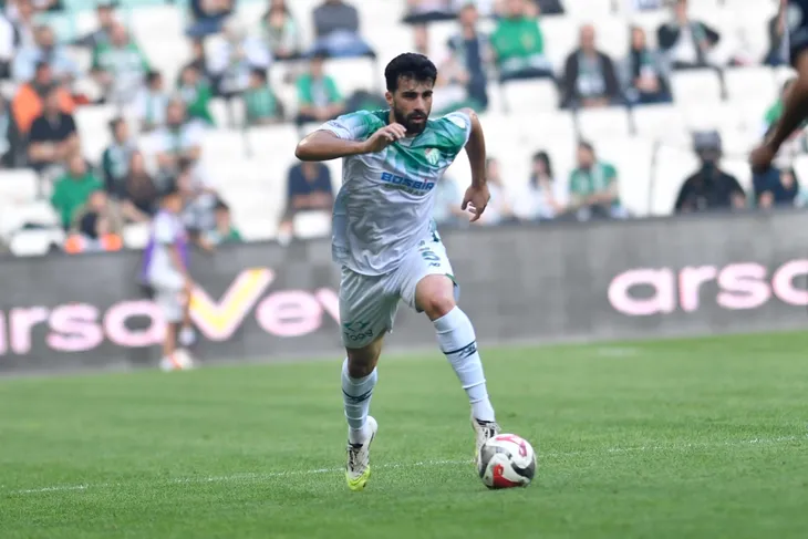 Bursaspor, orta saha oyuncusu