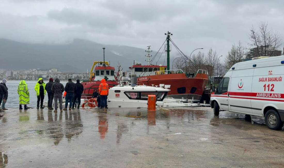 Gemlik Körfezi açıklarında denizde