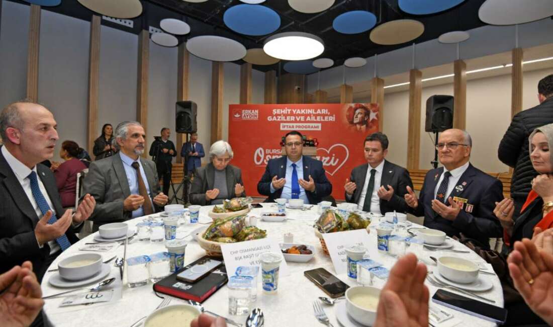 Aziz şehitlerin emanetleri ile kahraman gaziler Osmangazi’de buluştu! Osmangazi Belediye Başkanı Erkan Aydın,