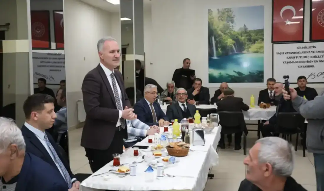 İnegöl Protokolü Huzurevi sakinleriyle iftar sofrasında buluştu İnegöl protokolü, ramazan ayının
