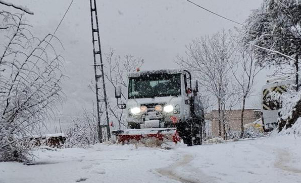 Osmangazi’nin yüksek kesimlerinde yollar açıldı!