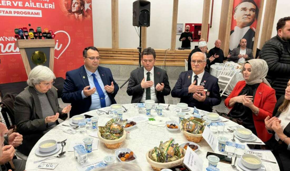 Osmangazi’de vefa sofrası: Şehit aileleri ve gaziler aynı iftarda Osmangazi’de vefa sofrası: Şehit aileleri ve gaziler aynı iftarda