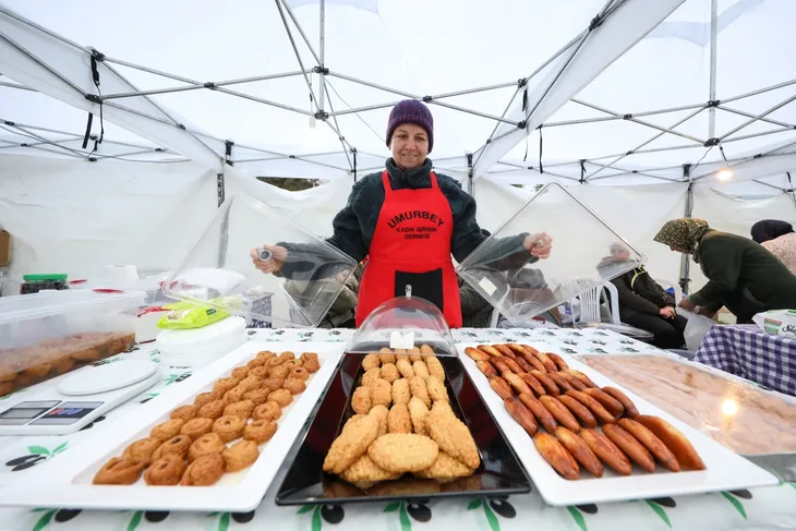 Üreten kadınların el emeği ürünleri Merinos Parkı’nda! Bursa Büyükşehir Belediyesi’nin kadın