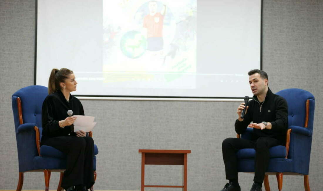 Şükrü Şankaya Anadolu Lisesi’nin çok özel konuğu! FIFA kokartlı hakem Cihan