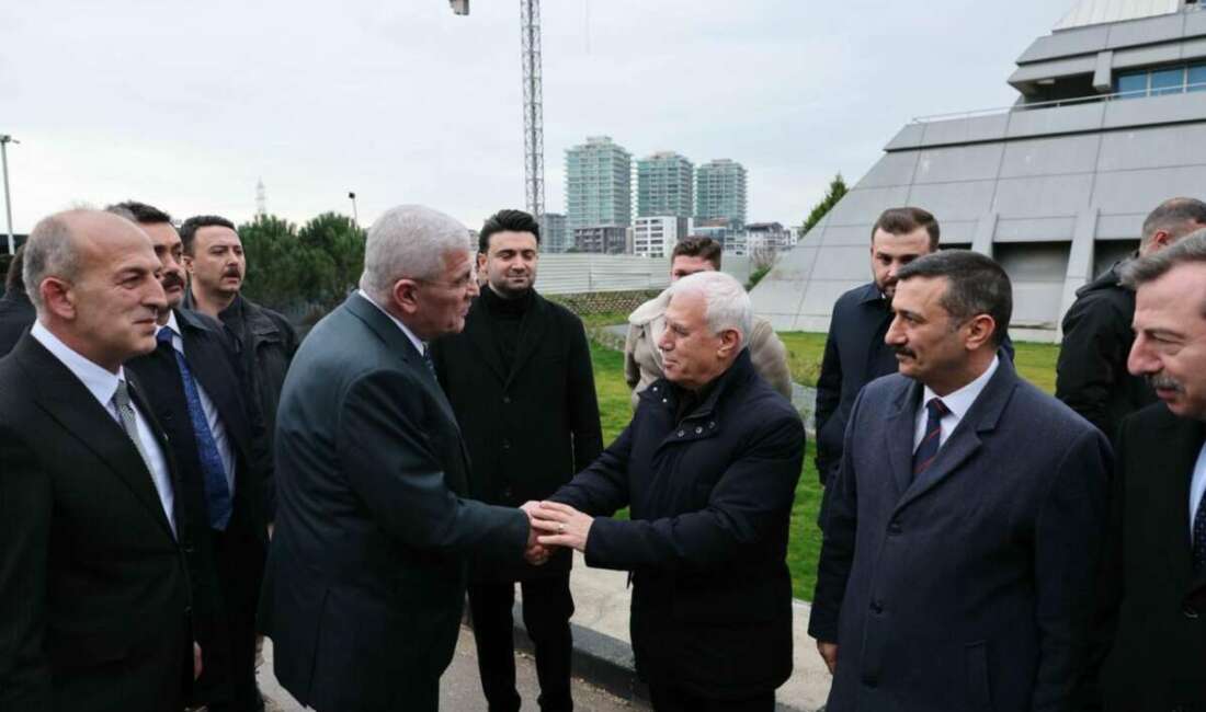 Başkan Bozbey’den, Müsavat Dervişoğlu’na özel teşekkür Bursa Büyükşehir Belediye Başkanı