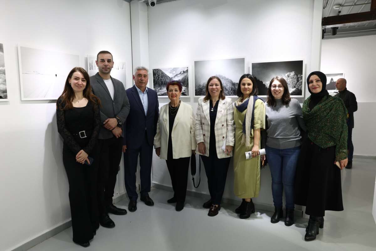 Bursalılar siyah-beyaz 28 eserin yer aldığı bu sergiyi mutlaka görmeli!