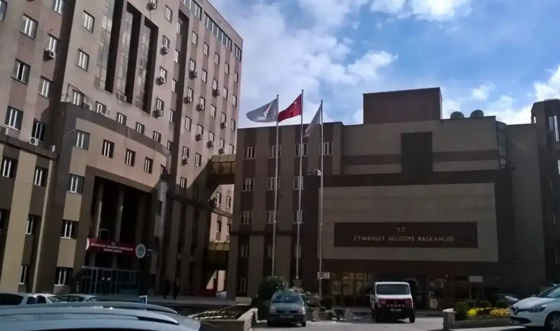 Etimesgut Belediyesi’ne operasyon: Gözaltılar var! Sayıştay Başkanlığı tarafından Etimesgut