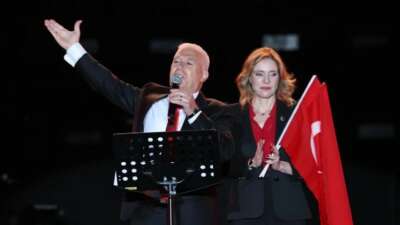 Bursa Büyükşehir Belediye Başkanı Mustafa