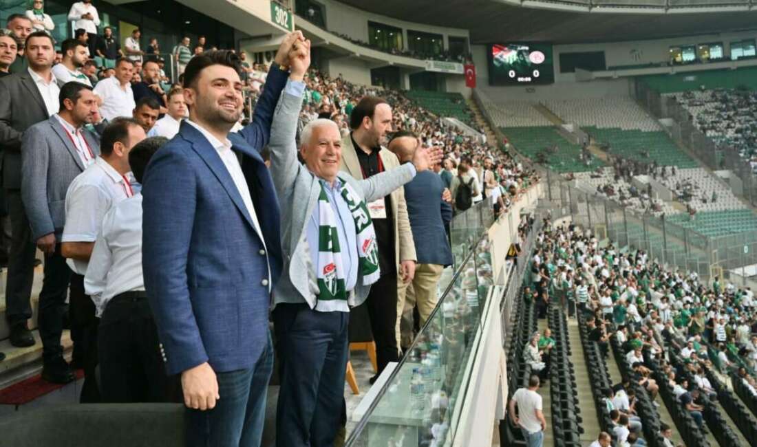 Bozbey’e ‘Geçmiş olsun’ diyen Enes Çelik sert konuştu! Bursaspor Başkanı Enes Çelik,