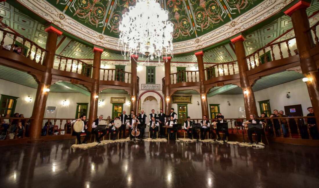 Bursa’da eşsiz atmosferde unutulmaz konser! Bursa Büyükşehir Belediyesi’nin