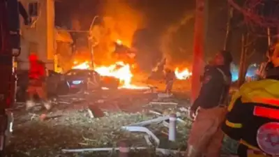 İran, İsrail'i bir kez daha