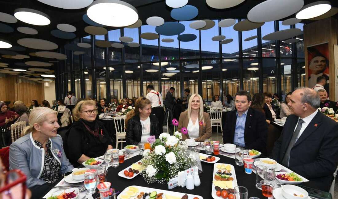 Erkan Aydın; Kadın cinayeti haberlerinin olmadığı bir Türkiye istiyoruz! Osmangazi Belediyesi, 8 Mart