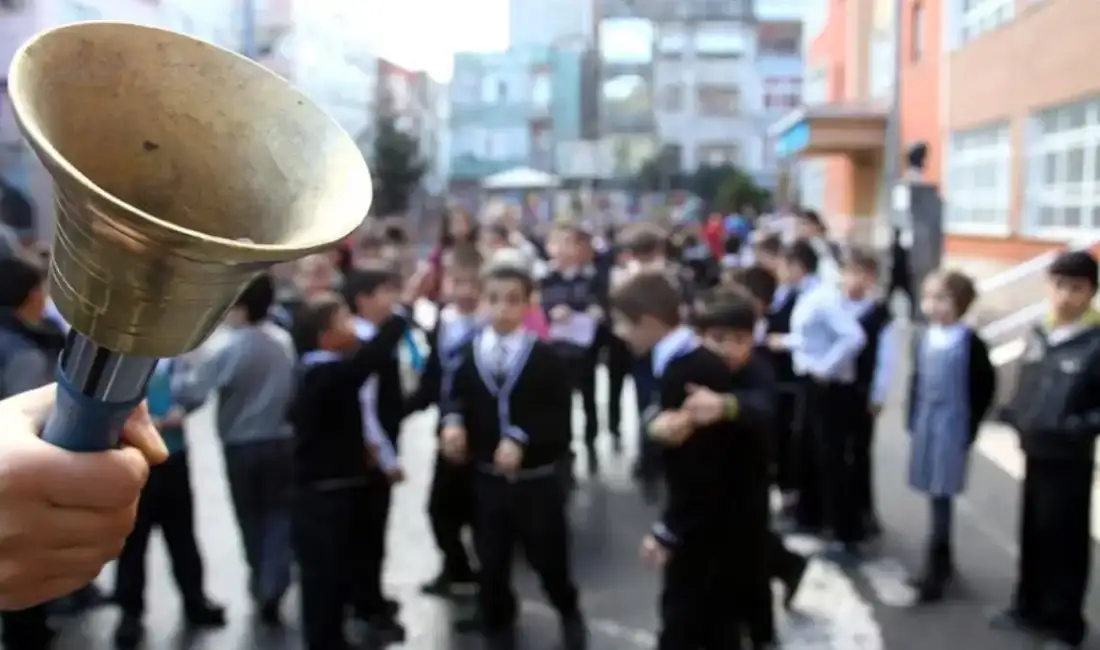 9 günlük ara tatil bitiyor! 2025-2026 eğitim öğretim döneminin