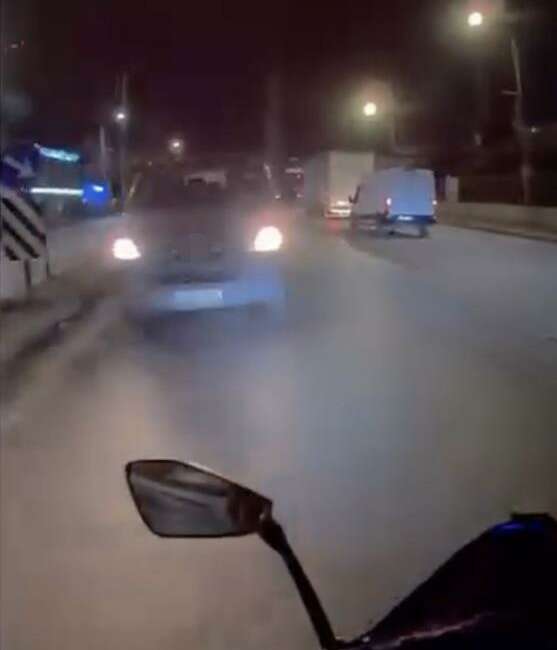 Bursa'da motosiklet sürücüsü, ters