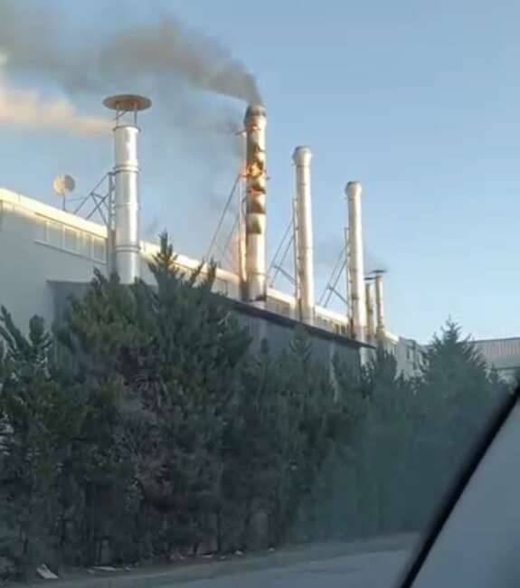 Bursa'nın bir fabrikanın bacasında