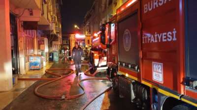 Bursa'nın Osmangazi ilçesinde 3 katlı