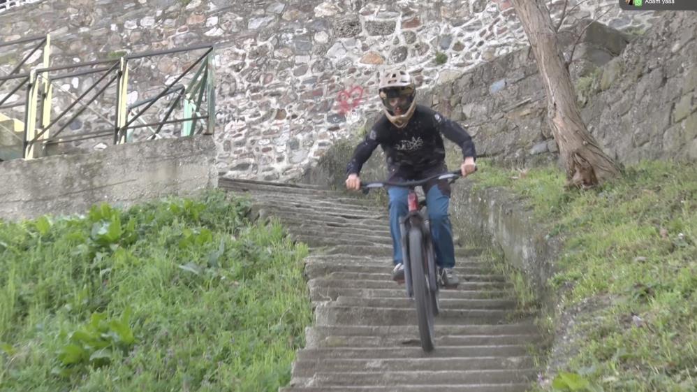 Uludağ'ın eteklerindeki dik yokuşlu