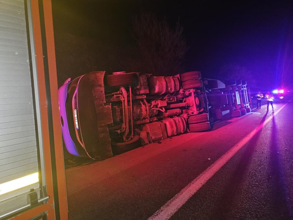 Bursa’da bu kazayı burnu bile kanamadan atlattı