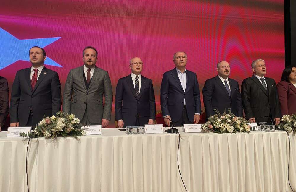 AK Parti Bursa’nın bayramlaşma töreninde sert açıklamalar! AK Parti Bursa İl