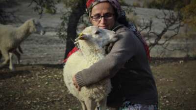 Bursa'nın Harmancık ilçesinde Ayşe Eken,