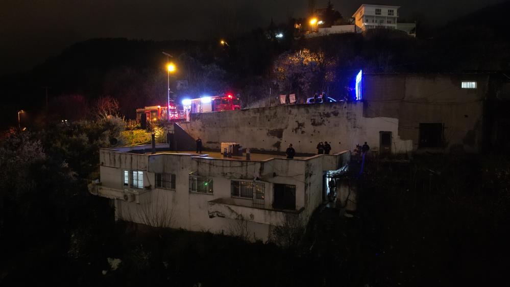 Bursa’da madde bağımlısı şahıs ortalığı karıştırdı! Bursa'nın Osmangazi ilçesinde madde