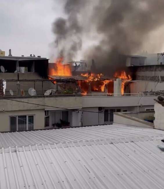 Bursa'da iki katlı binanın