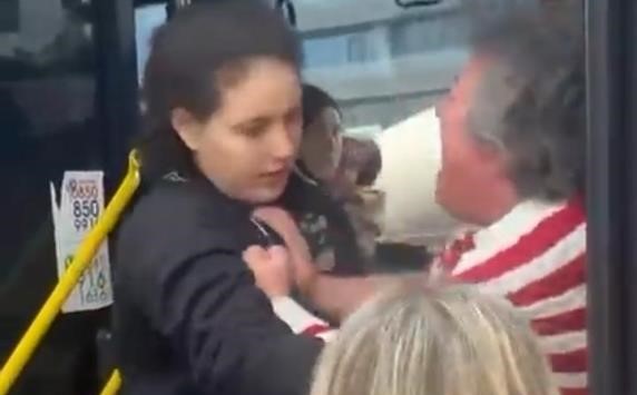 Bursa’da kadınlar kavgaya tutuştu olan şoföre oldu! Bursa'da belediye otobüsünde çıkan