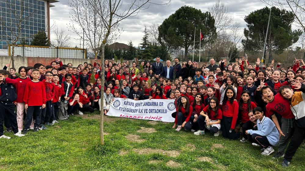 Bursa’da öğrencilerden anlamlı etkinlik! Bursa’nın Nilüfer ilçesi