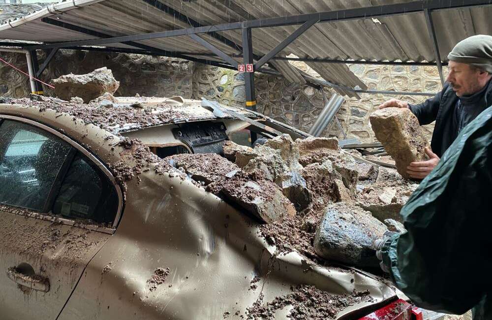 Bursa'da sağanak yağışla birlikte