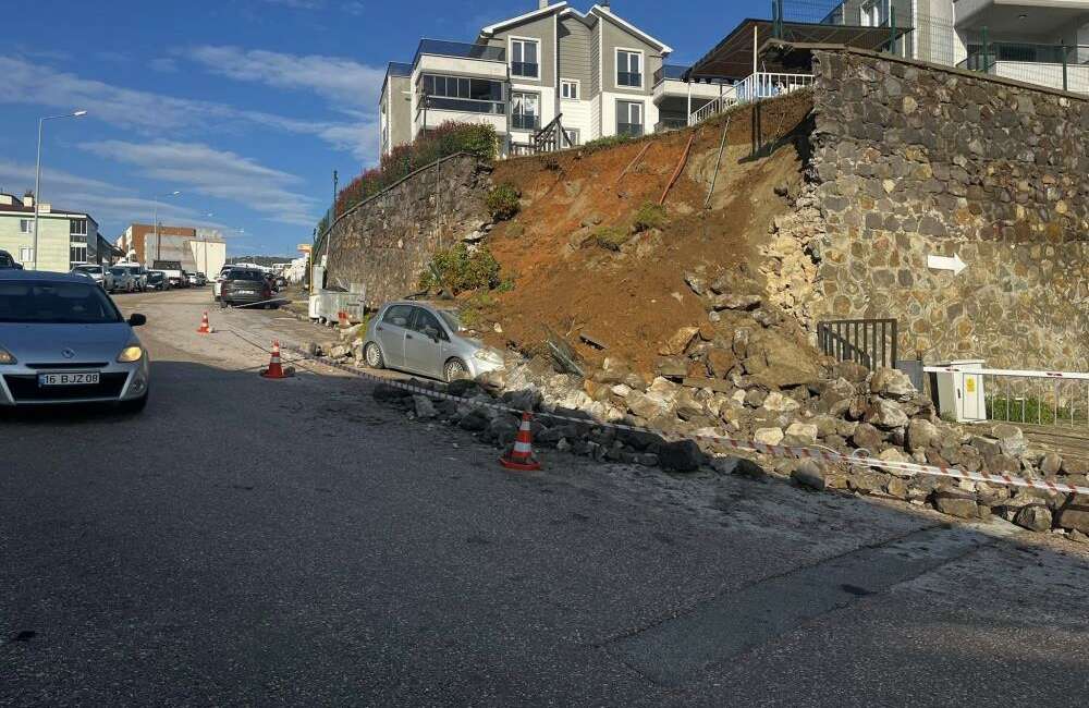 Mudanya’da gece saatlerinde yağışın