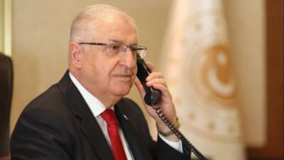 Millî Savunma Bakanı Yaşar Güler,