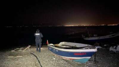 Bursa’nın Mudanya ilçesinde balık tutmak