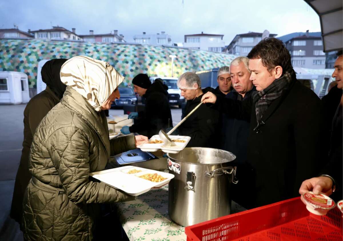 Bursa Osmangazi’de Ramazan birlik ve beraberlik içinde geçiyor!