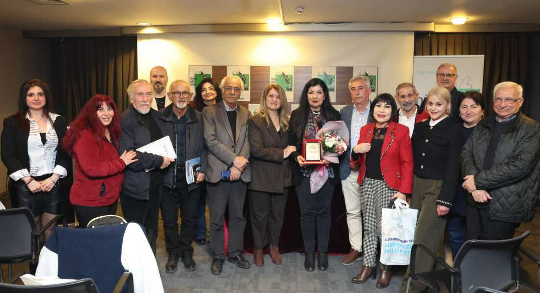Dünya Şiir Onur Ödülü Nisa Leyla’ya verildi Nilüfer Belediyesi’nin, Bursa Yazın