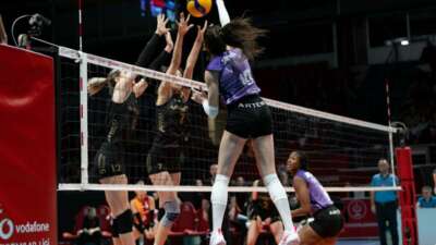 Vodafone Sultanlar Ligi’nin 25. haftasında