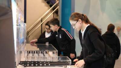 Bilimin aydınlatıcı gücünü çocukların hayal