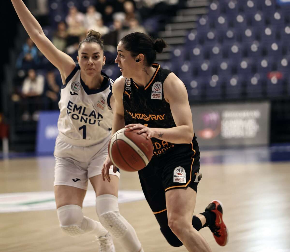 Galatasaray finale yükseldi