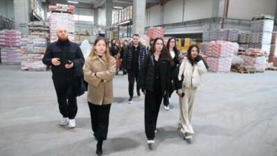 ‘Girişimci Kafası’ söyleşileriyle gençleri başarılı