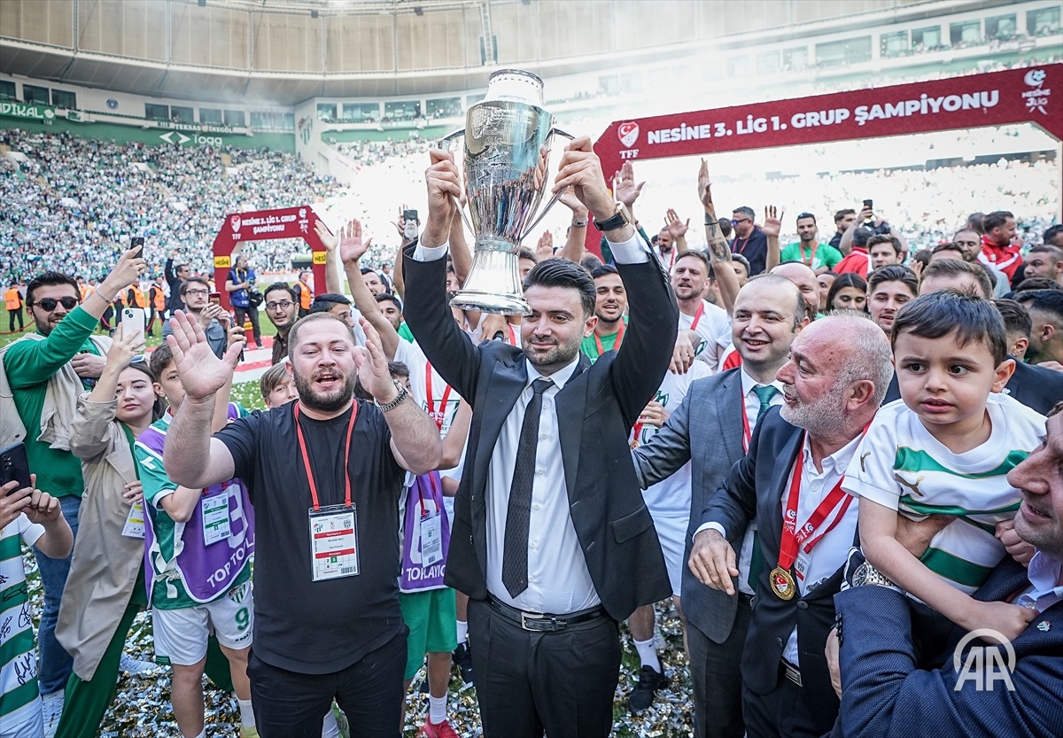 Bursaspor Başkanı Çelik önce Süper Lig’i ardından Avrupa’yı istiyor