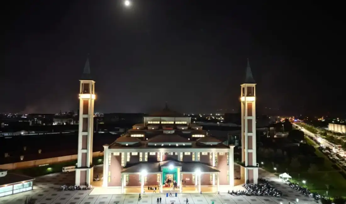 İnegöl Belediyesi, Kadir Gecesi’nde