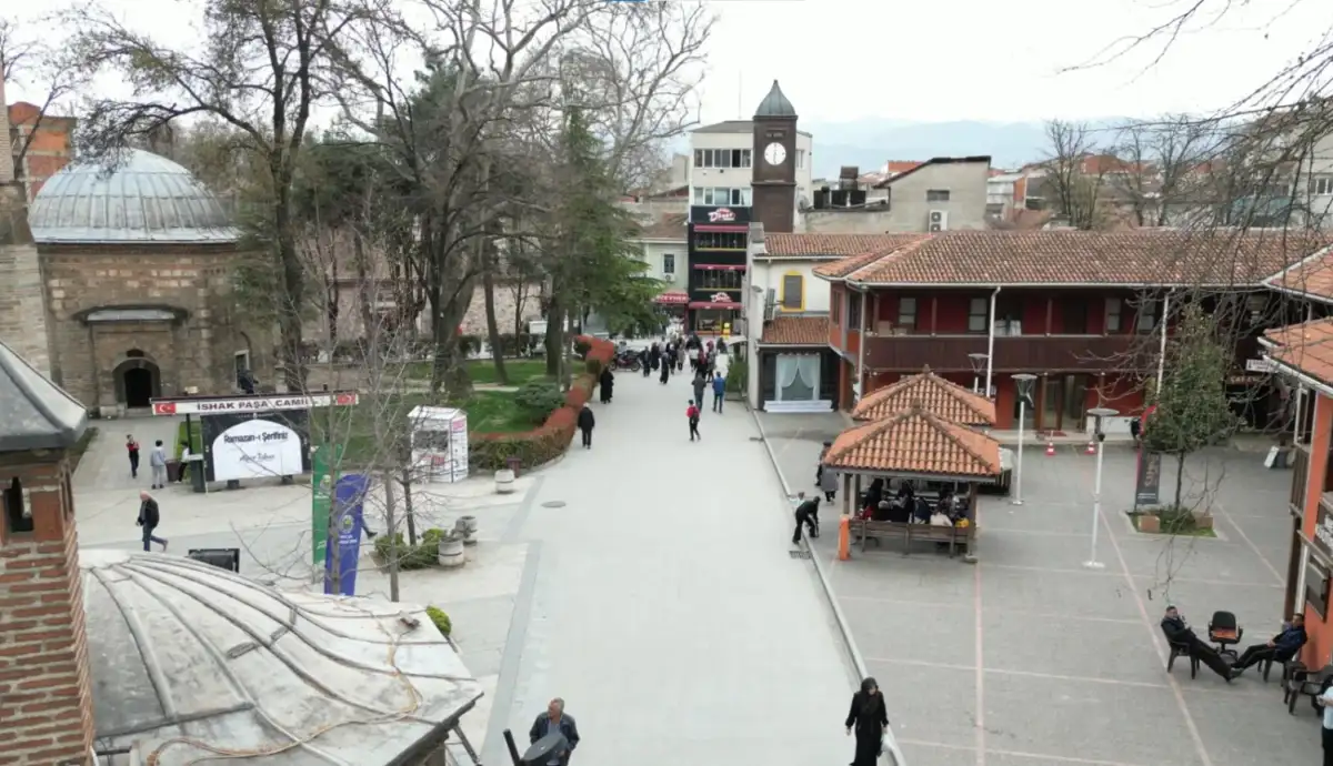 İnegöl Çarşısı’nda bayram düzenlemeleri başlıyor