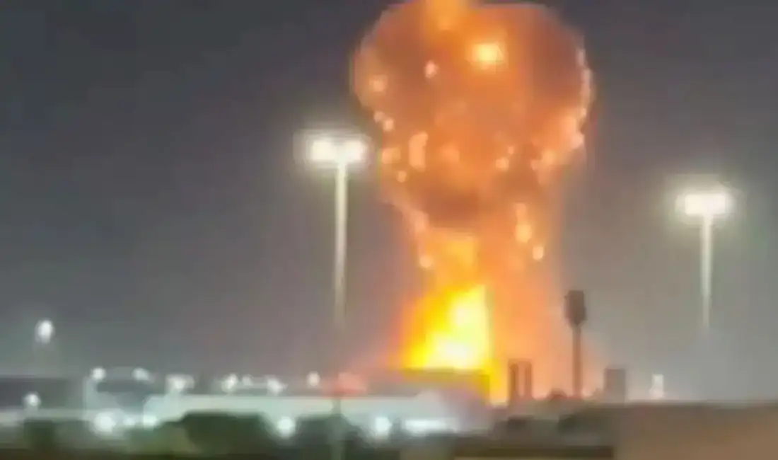 İran’dan Dimona’ya füze saldırısı! Nükleer bölgede patlamalar İsrail’in ulusal acil durum