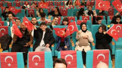 Osmangazi’de tribün atmosferini aratmayan görüntüler!