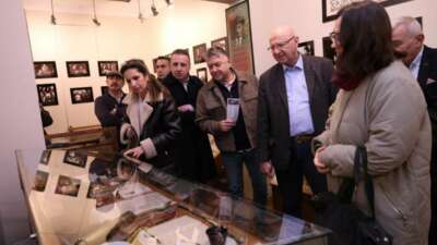 Kültür ve sanata verdiği desteklerle