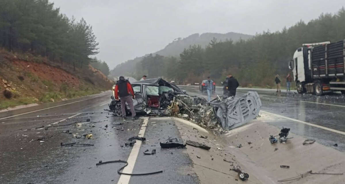 Yatağan-Milas yolunda kaza: 3 kişi yaralandı