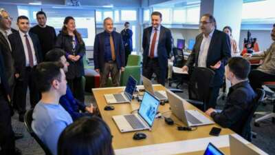 Bursa Uludağ Üniversitesi (BUÜ), sanayi-akademi