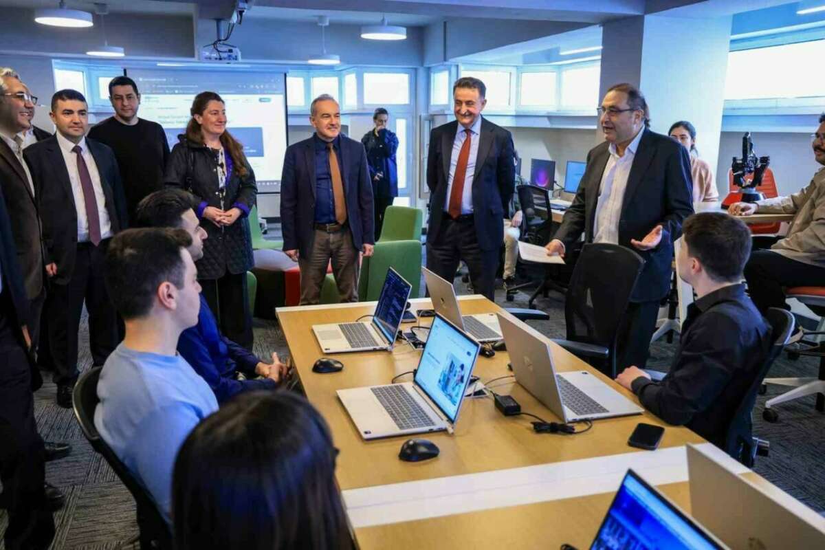 BUÜ, Teknoloji ve Etki Merkezi ile akademik gücünü pekiştiriyor