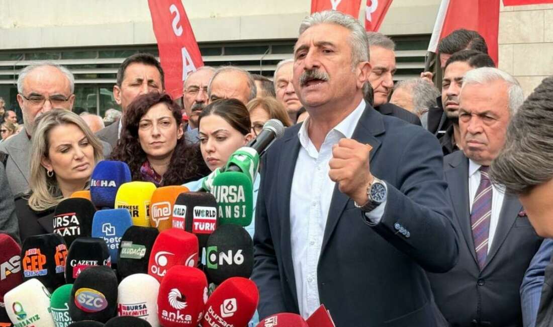 Mustafa Bozbey için Bursa’da eylem Bursa Büyükşehir Belediye Başkanı